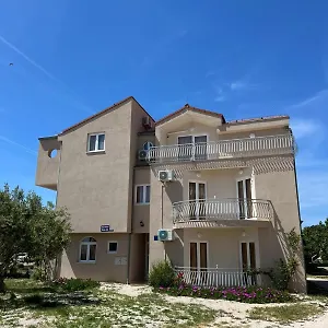 Saldi Pakostane
